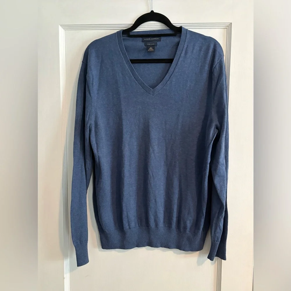 Men's Banana Republic Blue Luxury Blend V-Neck Sweater Size XL